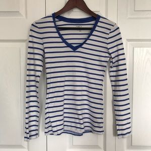 Old Navy long sleeve striped shirt